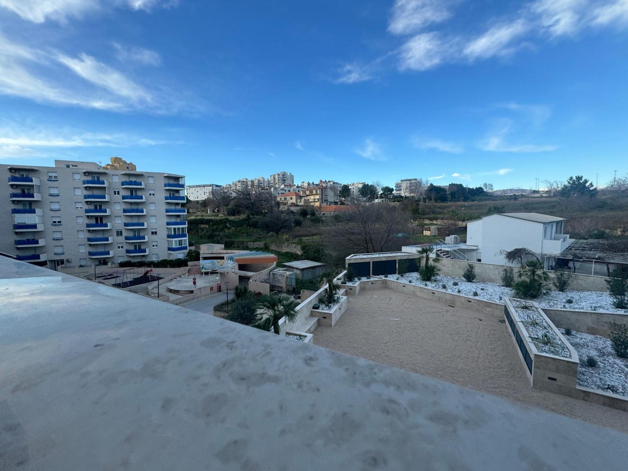 Abyss New Near The With Private Garage Apartment *